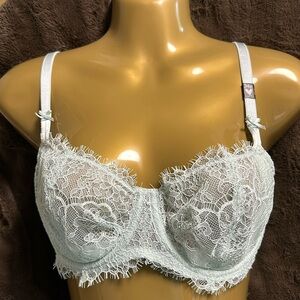 NWT VICTORIAS SECRET Dream Angles Push-up without Padding Pale Green Sz 34D